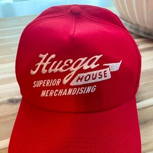 Huega house mid profile hat